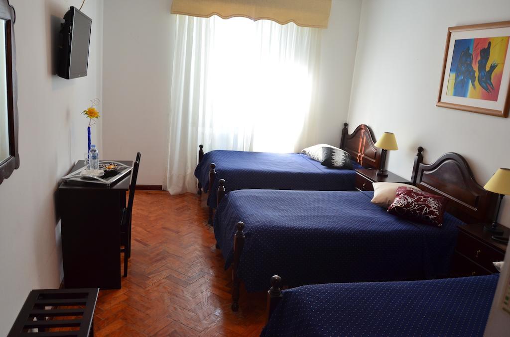 Residencia Filipe Hotel Guarda Phòng bức ảnh