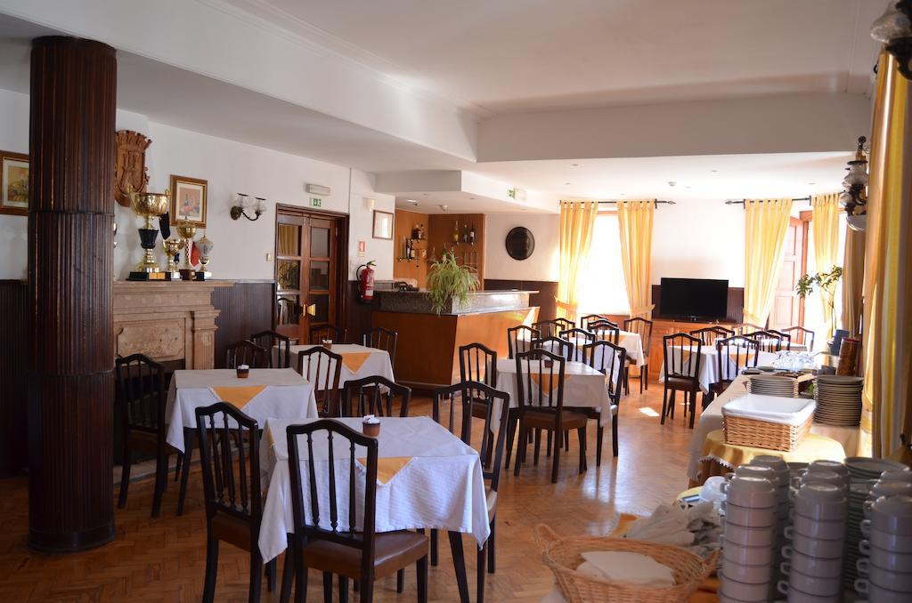 Residencia Filipe Hotel Guarda Ngoại thất bức ảnh